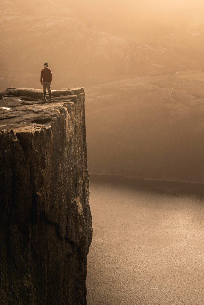 Cuando la vida se quiebra, el arte de volver a empezar: resiliencia radical 1 crisis2 Cuando la vida se quiebra, el arte de volver a empezar: resiliencia radical